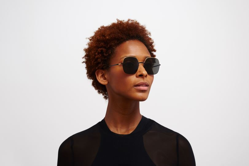 Frame: Gold/Jet Black|Lens: Dark Grey Solid MYKITA MAGDA 6H866110 Decades