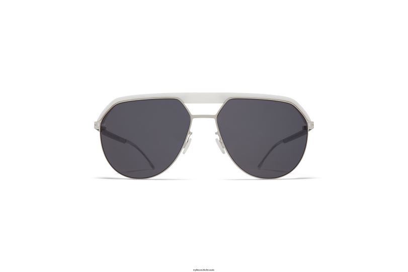 Frame: MH52 Signal White/Shiny Silver|Lens: Leica Black Solid MYKITA ML02 6H86665 Leica