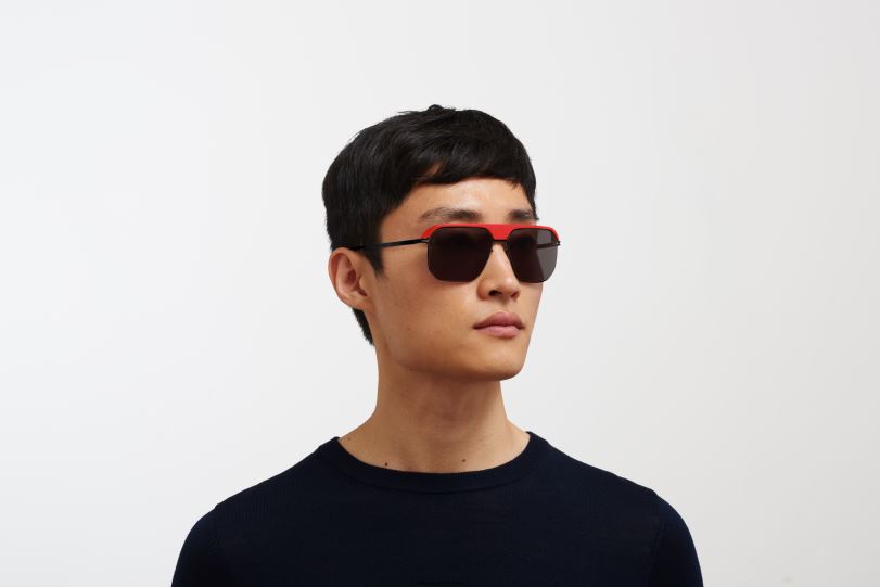 Frame: MH55 Leica Red/Black|Lens: Leica Black Solid MYKITA ML06 6H86680 Leica