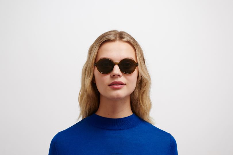 Frame: C114 Peridot/Shiny Graphite|Lens: Raw Green Solid MYKITA ESBO 6H866179 Lite