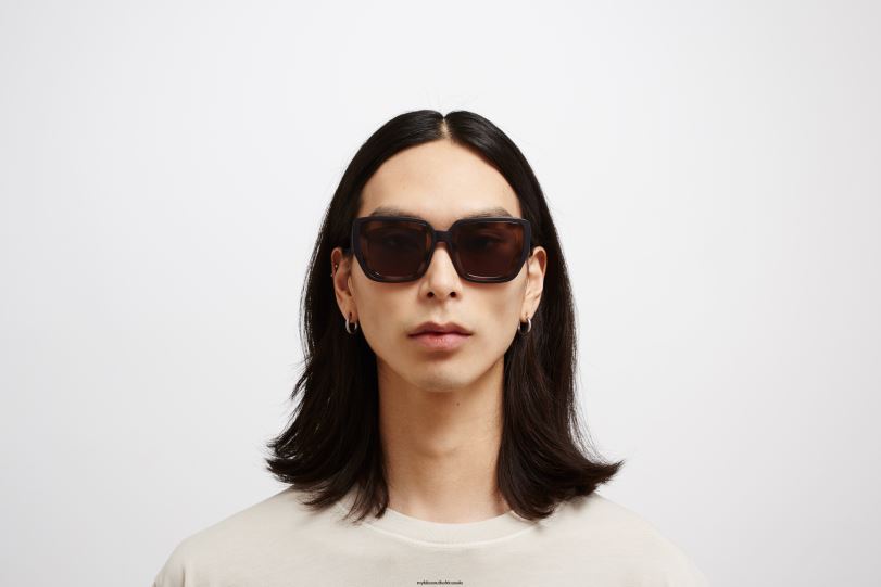 Frame: MA5 Pitch Black/Zanzibar|Lens: Terra Solid MYKITA STUDIO13.2 6H866134 Studio